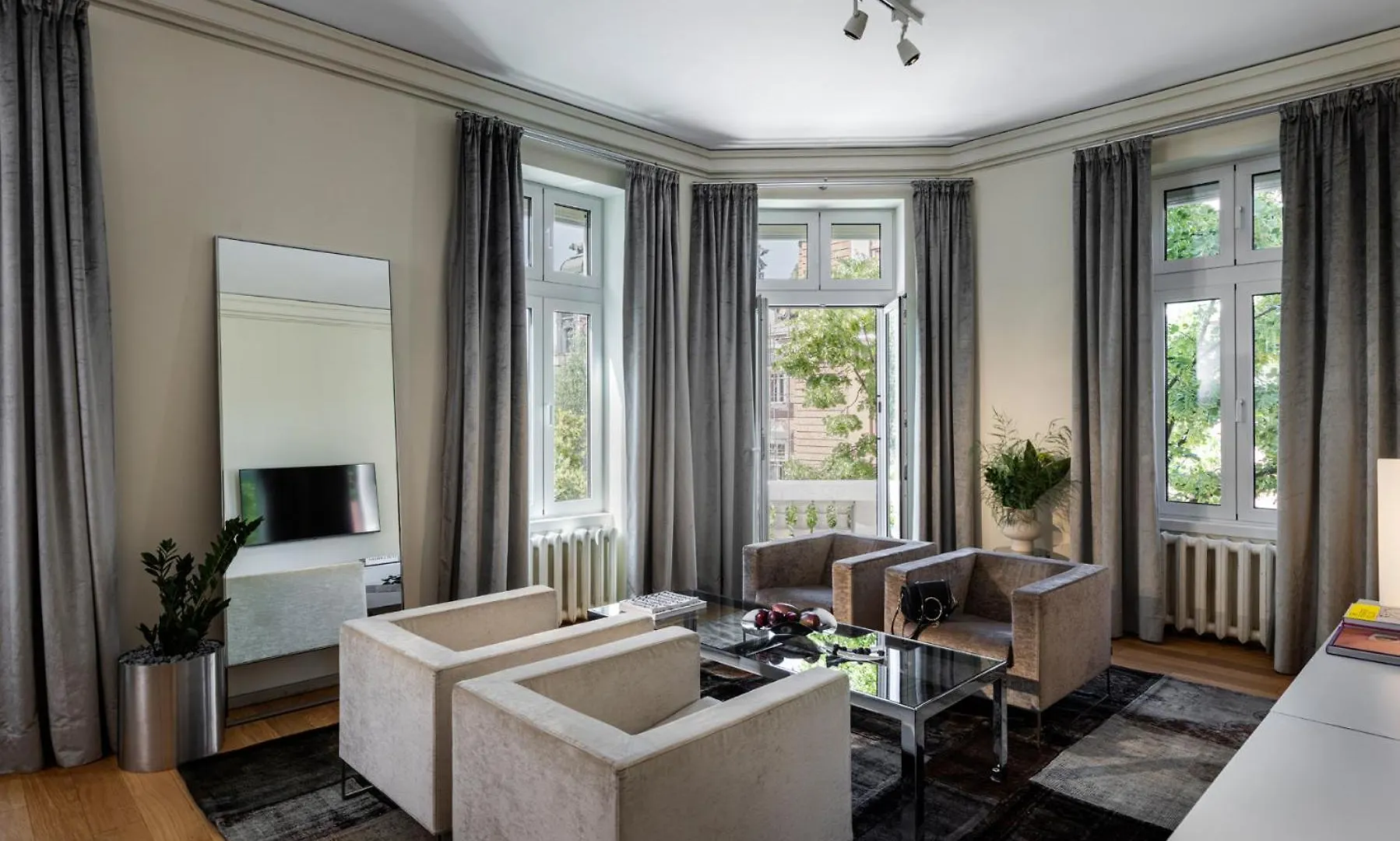 The Nest By Juno Hotel Sofia Aparthotel