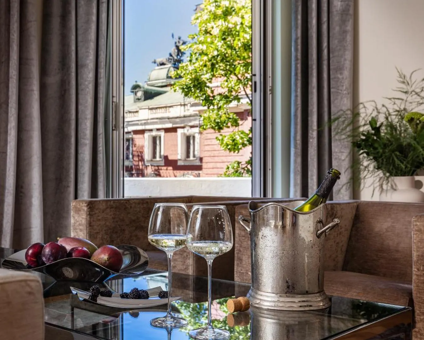 The Nest By Juno Hotel Sofia Aparthotel
